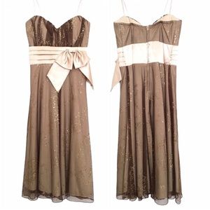 NWT CINDY COLLECTION Gold Nude Lace Cocktail Dress